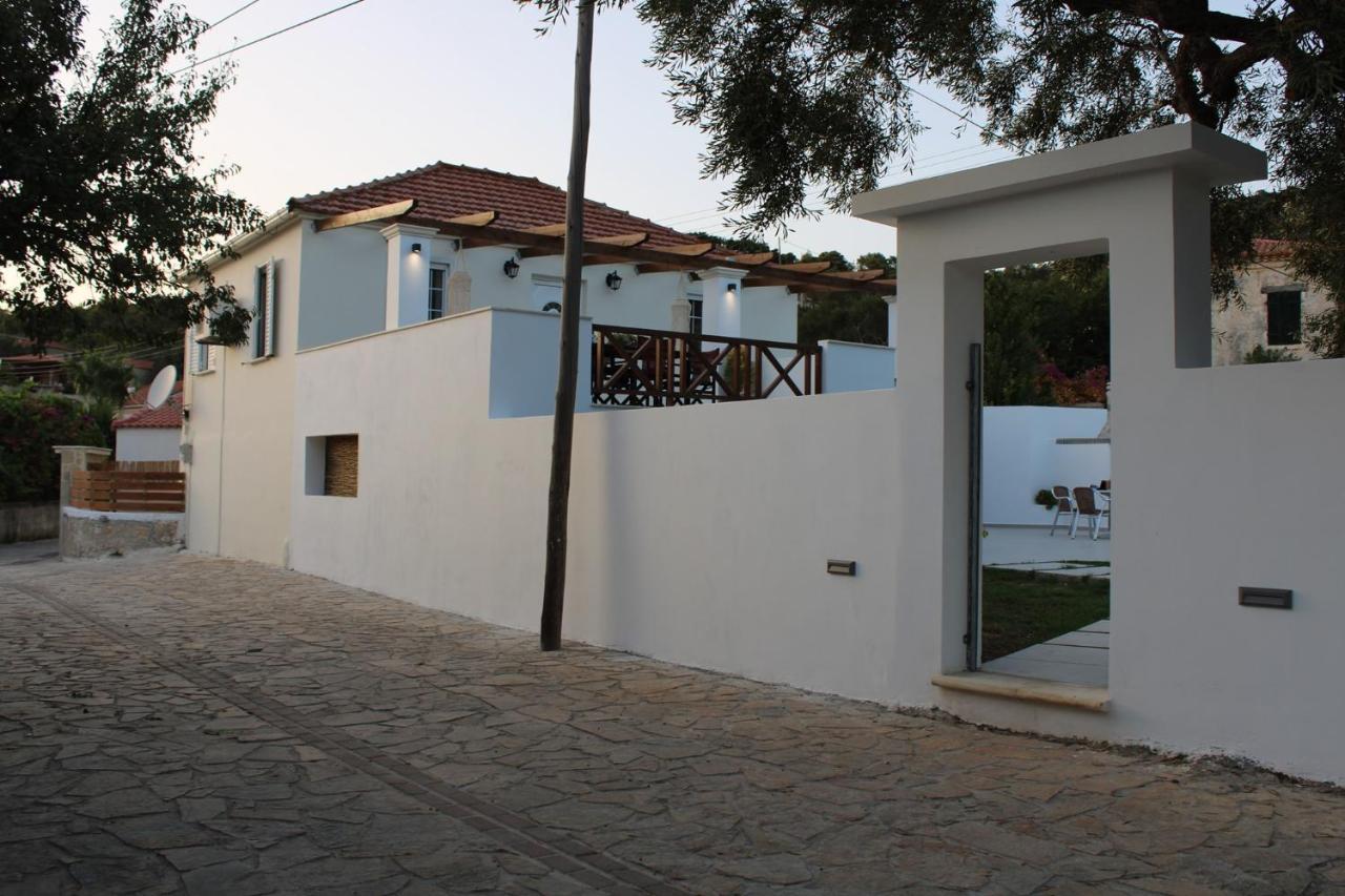 Villa Kouzoulis House *