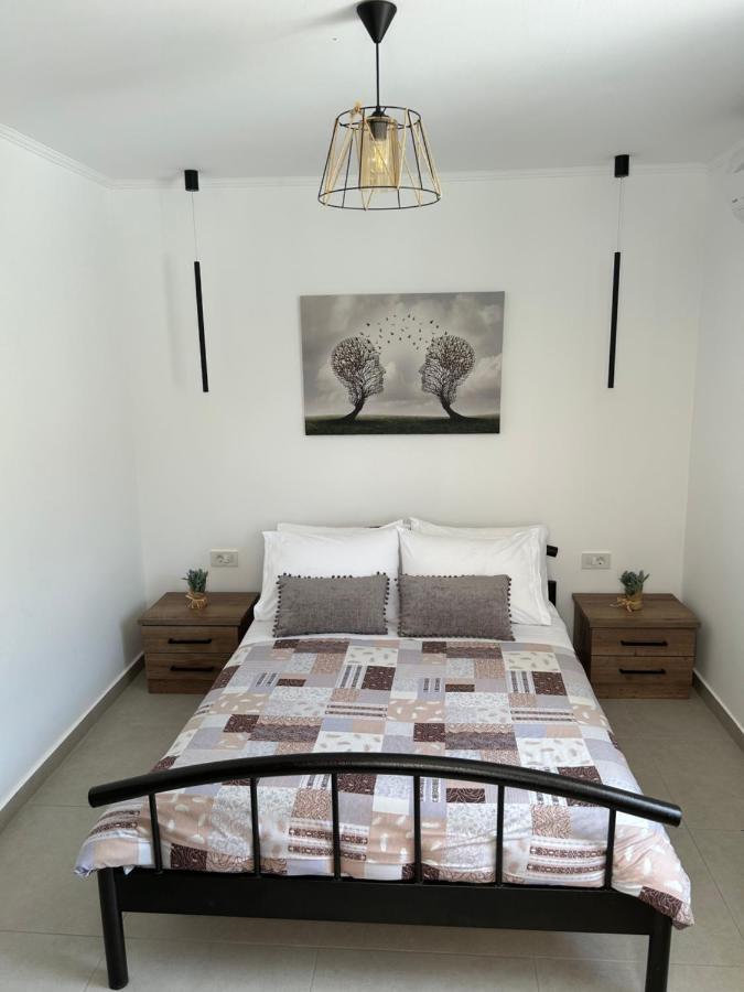 Kouzoulis House Villa *
